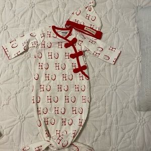 Mud Pie baby Christmas knotted gown and matching hat